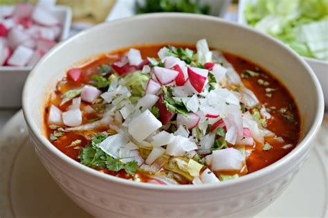  Pozole - En herzlig och kryddig soppa som smälter i munnen!